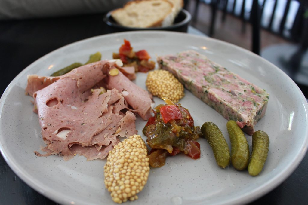 Young George, East Fremantle {CLOSED} - Simply PERTHfect
